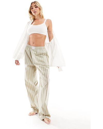 Calvin Klein Pantaloni del pigiama chiaro a righe con fascia - Bianco