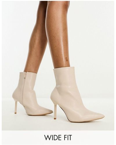 Raid Wide Fit Tamrya Stiletto Ankle Boots - White