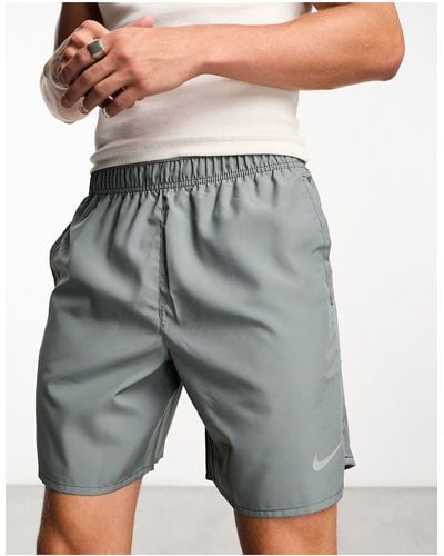 Nike Challenger 7 Inch Dri-fit Shorts - Grey