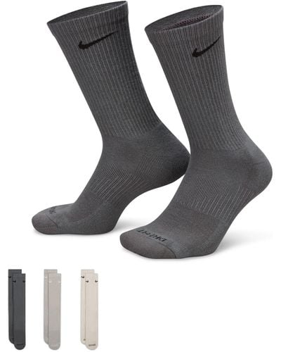 Nike Everyday cushioned plus - confezione da 3 paia di calzini ammortizzati grigi - Nero