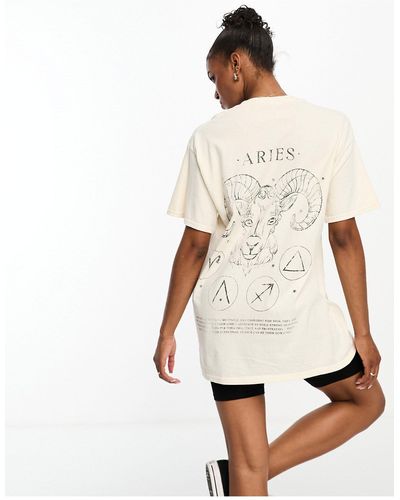 Miss Selfridge Oversized T-shirt Met 'aries'-sterrenbeeldprint - Wit