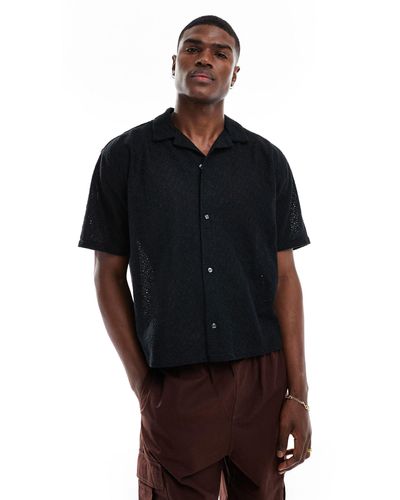 Abercrombie & Fitch – kurzärmliges, kurz geschnittenes oversize-hemd - Schwarz
