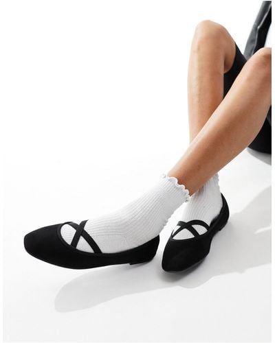 New Look Bailarinas negras con tiras cruzadas - Blanco