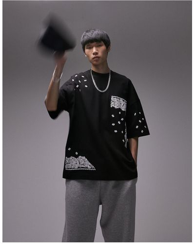 TOPMAN Extreme Oversized Fit T-shirt With Front And Back Bandana Print - Black