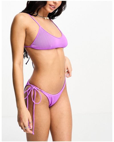 Kulani Kinis Top bikini minimal con laccetti sul retro elettrico a costine - Viola