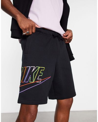 Nike Club - short avec grand logo - Noir