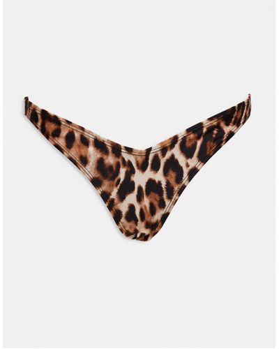 NA-KD – bikinihose mit leopardenmuster und v-schnitt - Mehrfarbig