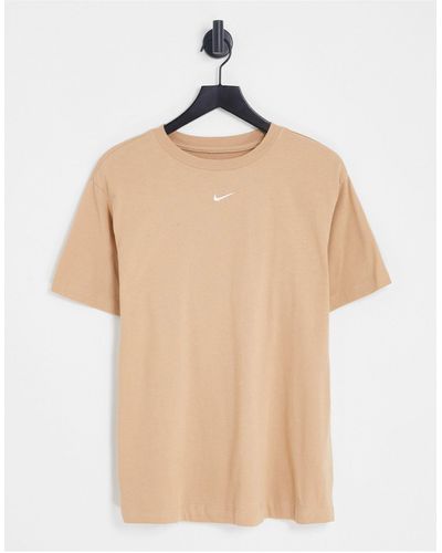 Nike Essential - t-shirt coupe boyfriend à mini logo virgule - chanvre - Neutre