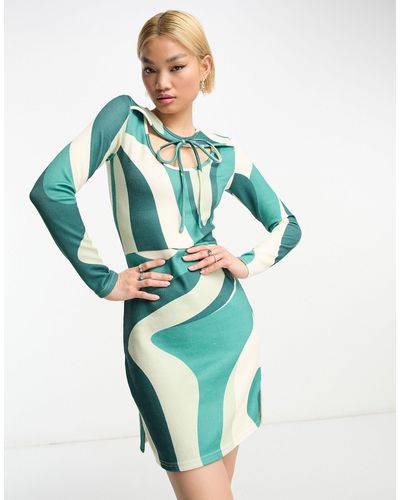 Rebellious Fashion Mini Dress With Tie Neck Detail - Green