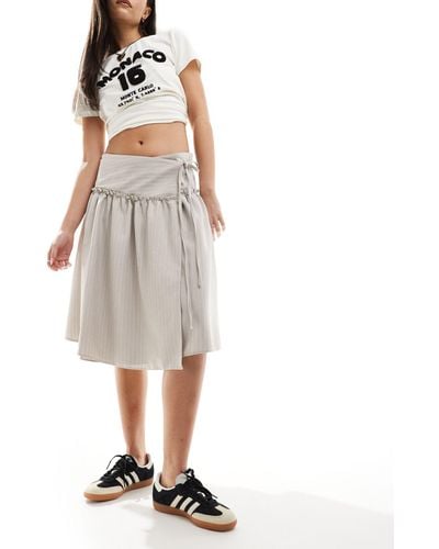 Collusion Wrap Tailored Skirt - White