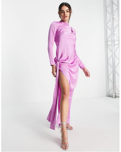 ASOS Robe longue en satin nouée à la taille avec jupe portefeuille - Violet