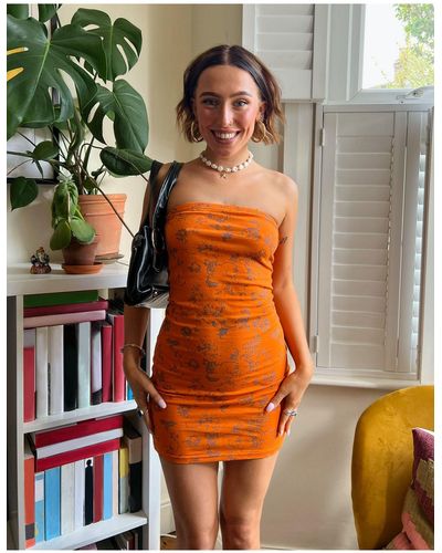 Daisy Street Vestido corto con estampado floral retro y escote palabra - Naranja