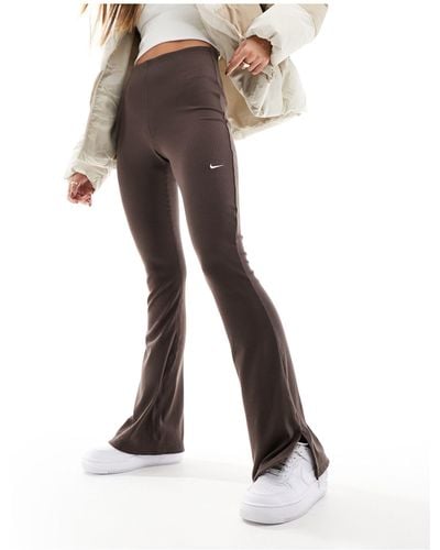 Nike Mini-ribbed Flared leggings - Brown