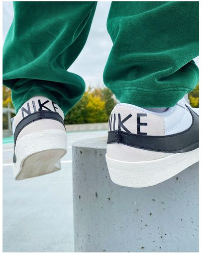 Nike – blazer low '77 jumbo – sneaker - Weiß