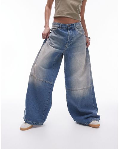 TOPSHOP Jeans cargo medio a fondo ampio invecchiati - Blu