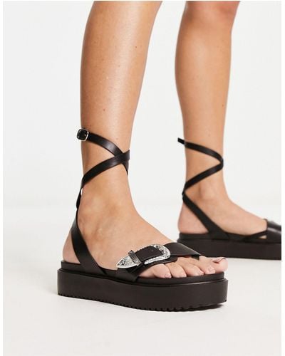 South Beach Ankle Strap Flatform Sandal With Western Buckle - Black
