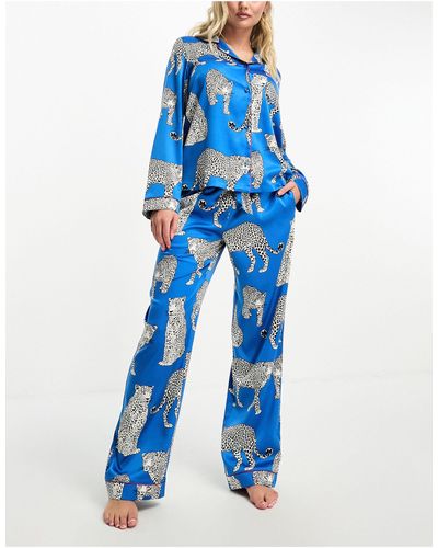 Chelsea Peers Exclusive Premium Satin Leopard Print Revere Top And Trouser Pyjama Set - Blue