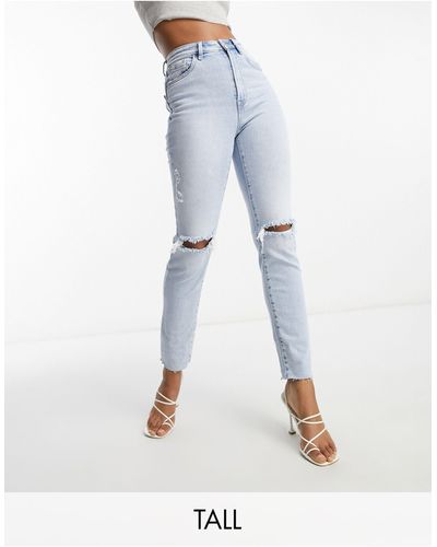 Stradivarius Tall – schmal geschnittene mom-jeans mit stretch und rissen - Blau