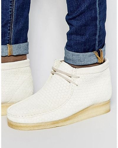 Clarks Wallabee Hexagon Suede Ankle Boots - White
