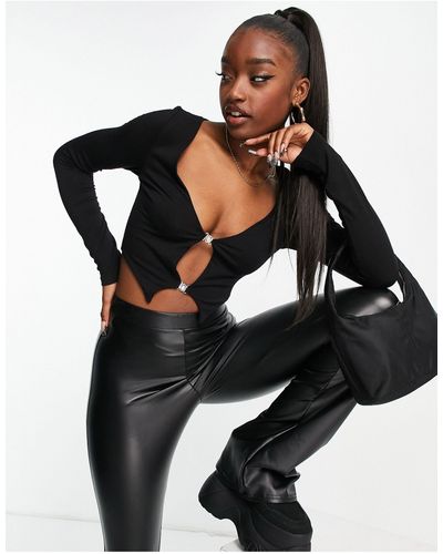 The Kript Y2k Long Sleeve Crop Top With Cut Out Detail Co-ord - Black