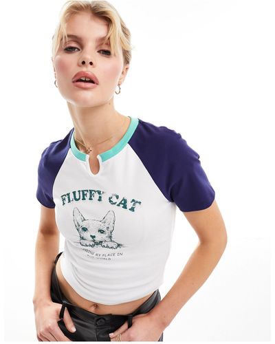 Urban Revivo Fluffy Cat Slogan Notch Neck T-shirt - Blue