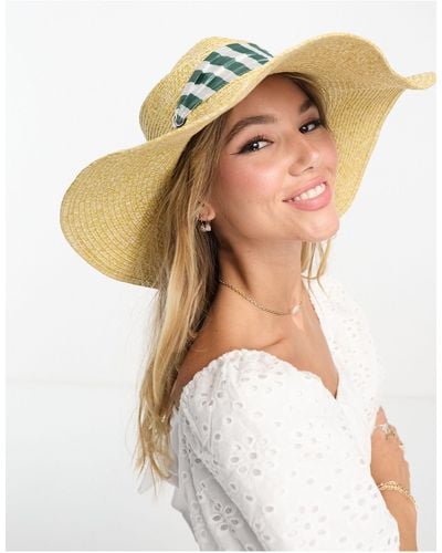 SVNX Flat Top Straw Sun Hat With Striped Trim - White