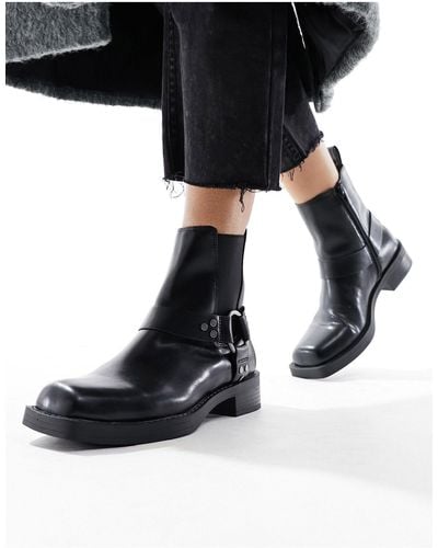 Pull&Bear Square Toe Buckle Detail Flat Boots - Black