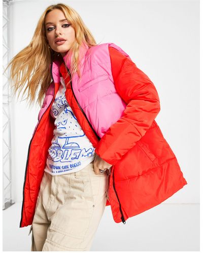 ONLY – wattierter mantel mit blockfarbendesign - Rot