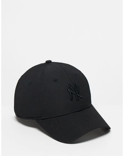 KTZ New York Yankees Textured 9forty Cap - Black