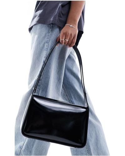 Calvin Klein Borsa da spalla nera con patta - Blu