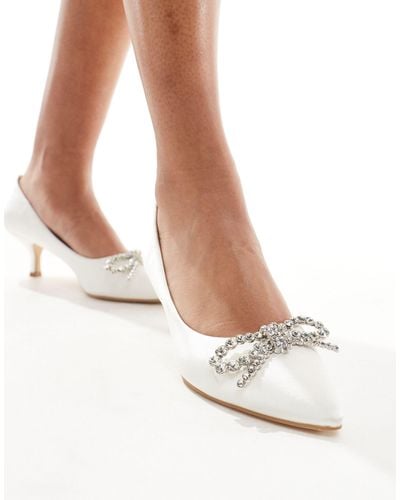 Truffle Collection Bridal Kitten Heel Embellished Bow Detail Court Shoes - White