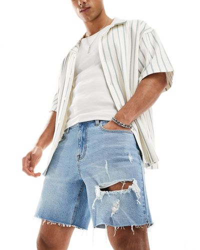 ASOS Short en jean mi-long coupe slim à déchirures - clair délavé - Blanc
