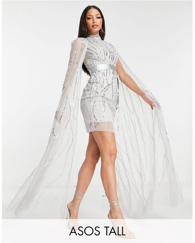 Frock and Frill Vestito corto decorato con mantella color argento - Bianco