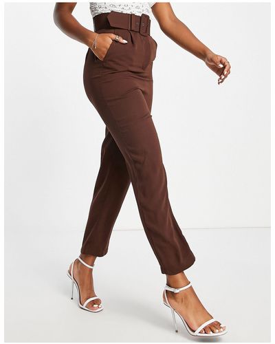 Style Cheat Pantaloni sartoriali a vita alta color cioccolato con fibbia - Marrone