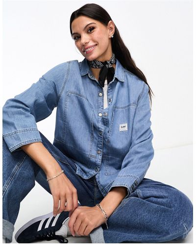 Lee Jeans Lee - chemise en denim à détail style workwear - moyen - Bleu