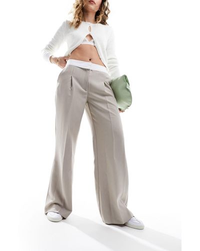 Miss Selfridge Pantalones color con cinturilla plegada - Gris
