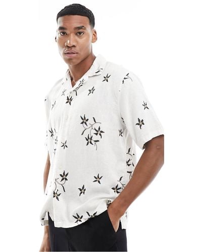 Abercrombie & Fitch Floral Embroidery Linen Blend Short Sleeve Shirt - White