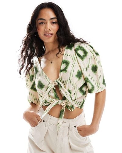 Object Cropped Tie Front Top - White