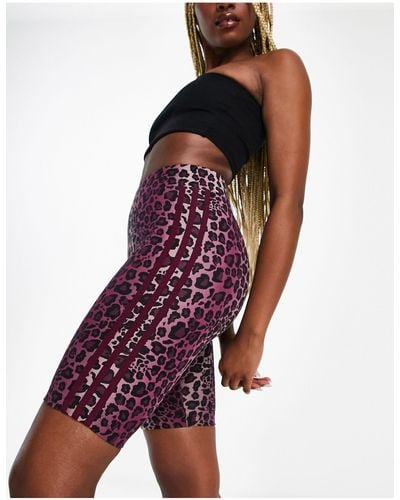 adidas Originals Three Stripe Leopard Print legging Shorts - Purple