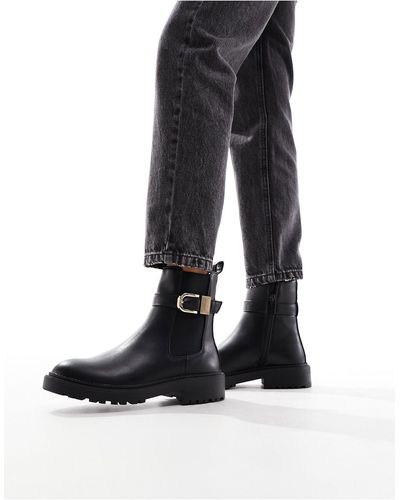 New Look Chelsea Boot With Hardware Detail - Black