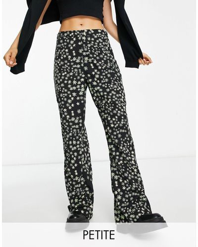 Pieces Exclusive Flared Pants - Black