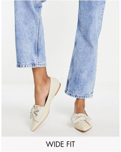 ASOS Wide fit – spitze ballerinas aus natürlichem raffiabast mit schleife, weite passform - Blau