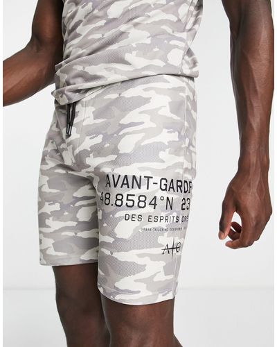 Avant Garde – grid – shorts mit military-muster - Weiß