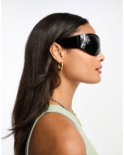 Monki Oversized Sunglasses - Black