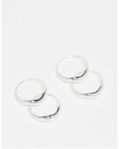 TOPSHOP Remy Pack Of 4 Molten Wishbone Rings - White