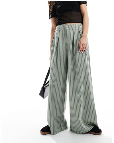 ASOS Wide Leg Trouser With Pleat Detail - Green