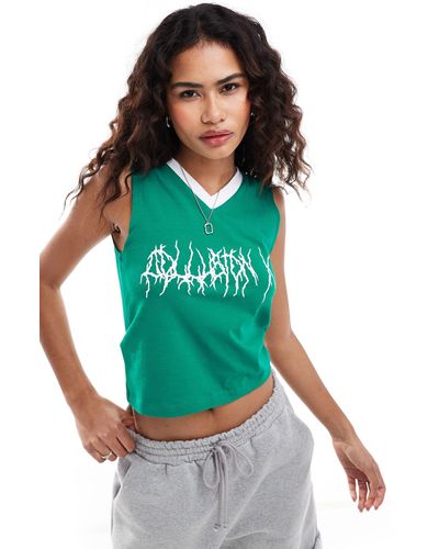 Collusion Shrunken T-shirt With V Neck And Logo - Green