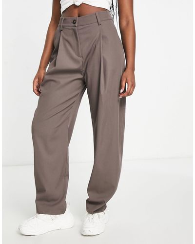 Weekday Ovoid Trousers - Brown