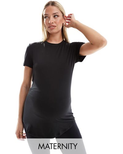 Nike Maternity – one – t-shirt - Schwarz