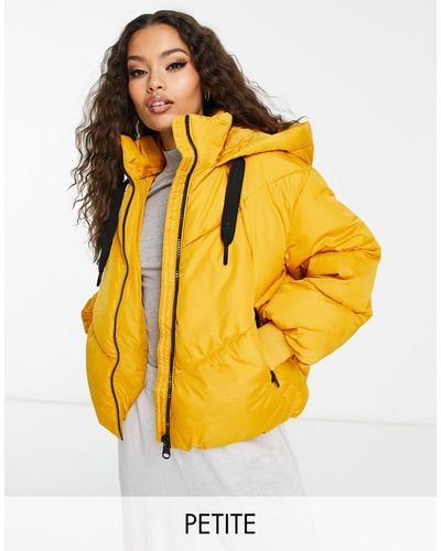 Vero Moda Abrigo amarillo acolchado con capucha
